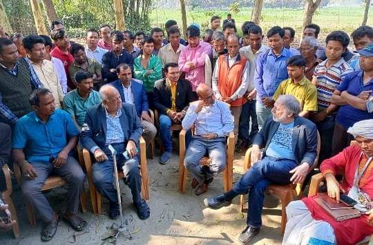 প্রতিমা ভাঙচুরের ঘটনাস্থল পরিদর্শনে জাতিসংঘ মাইনোরিটি ওয়াচ ও মানবাধিকার সংগঠনের চেয়ারম্যান