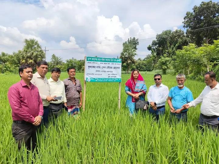 পাইকগাছায় কৃষাণ-কৃষাণীদের প্রশিক্ষণ রপ্তানিমুখী কৃষি এগিয়ে নিতে আহ্বান