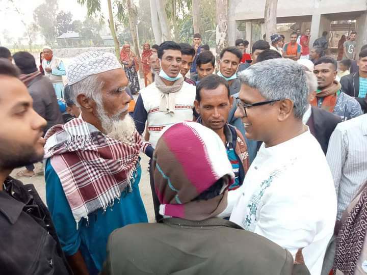 ইসলামপুরে প্রচার প্রচারণা এগিয়ে স্বতন্ত্র প্রার্থী এস.এম শাহীনুজ্জামান শাহীন