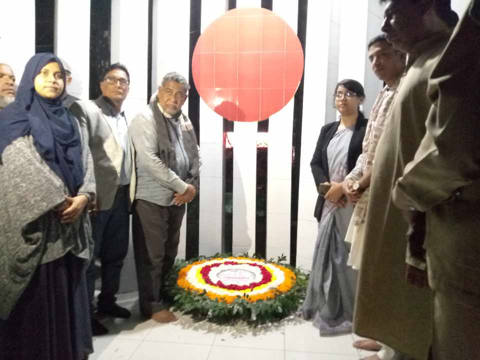 খুলনায় যথাযোগ্য মর্যাদায় মহান মাতৃভাষা দিবস পালিত