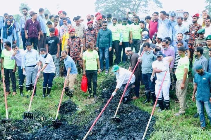 জামালপুরে পুরনো গবা খাল পরিচ্ছন্নতা অভিযান শুরু