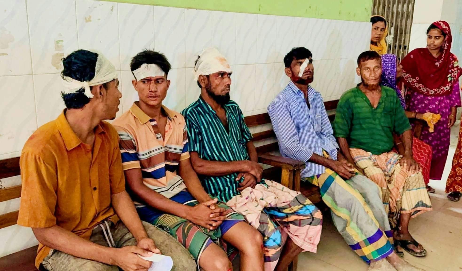সিংড়ায় ঈদগাহ মাঠের জমি দখল নিয়ে সংঘর্ষ, আহত ৩০