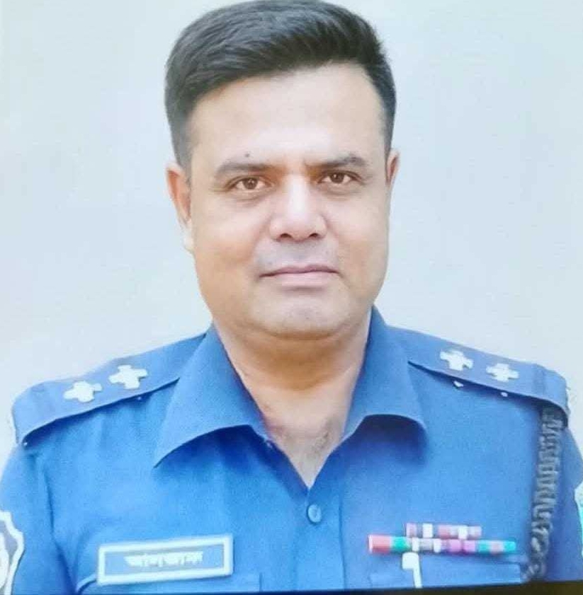 ‎গাজীপুর পিবিআইয়ের এসআই আলতাফের বিরুদ্ধে আইজিপির দপ্তর ও অতিরিক্ত পুলিশ মহাপরিদর্শক পিবিআই প্রধান কার্যালয়ে অভিযোগ